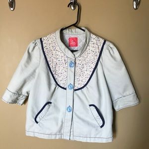 Super Cute button up blazer